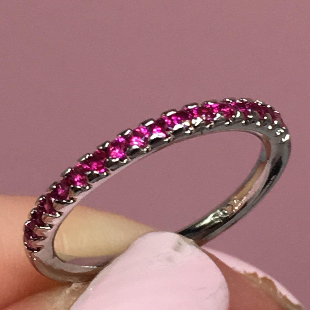 14k white gold ruby wedding band ring - Picture 5 of 8